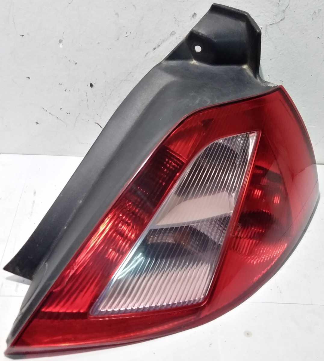 FANALE DX RENAULT MEGANE 2005 8200073237<br />