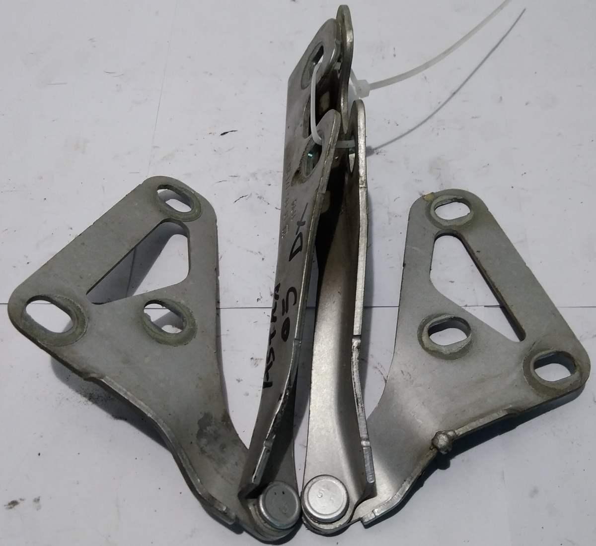 CERNIERE COFANO OPEL ASTRA H 2005 13195721<br />