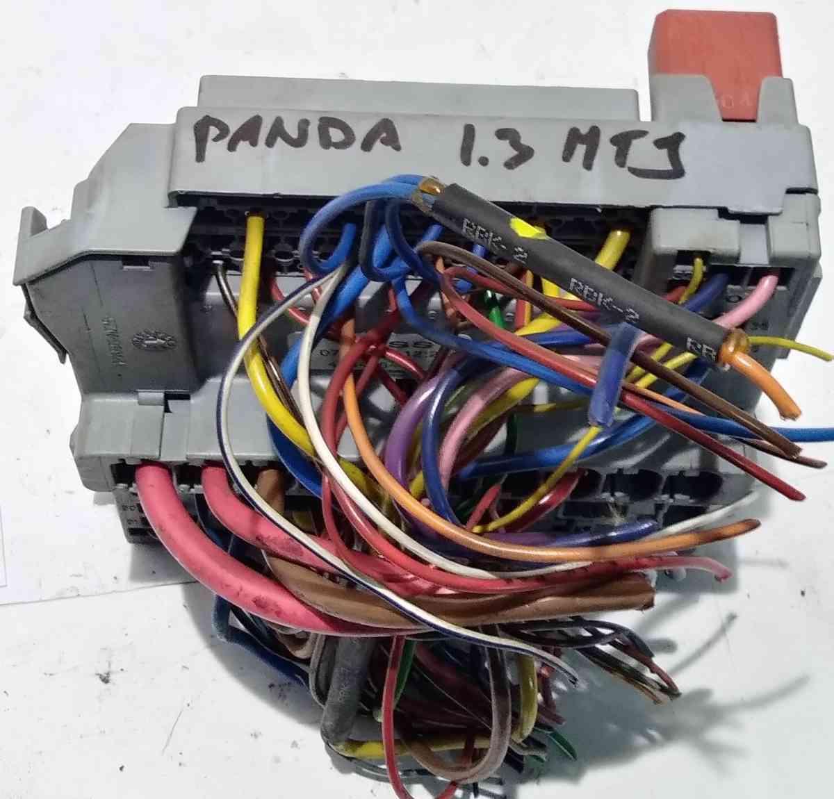 SCATOLA FUSIBILI FIAT PANDA 1.3 MJT 2005 46841646<br />