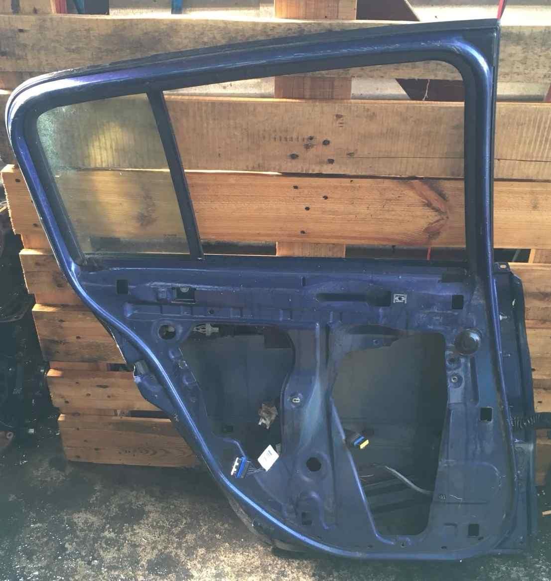 PORTIERA POST SX RENAULT MEGANE 2005 7751473732<br />