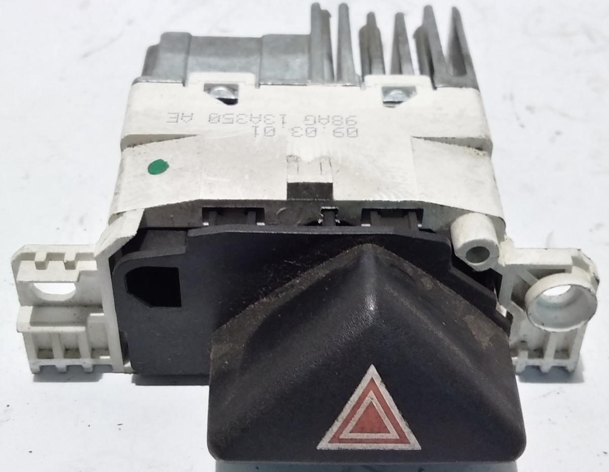 PULSANTE LUCI DI EMERGENZA FORD FOCUS 1 s. 1.8 TDI 98AG13A350<br />
