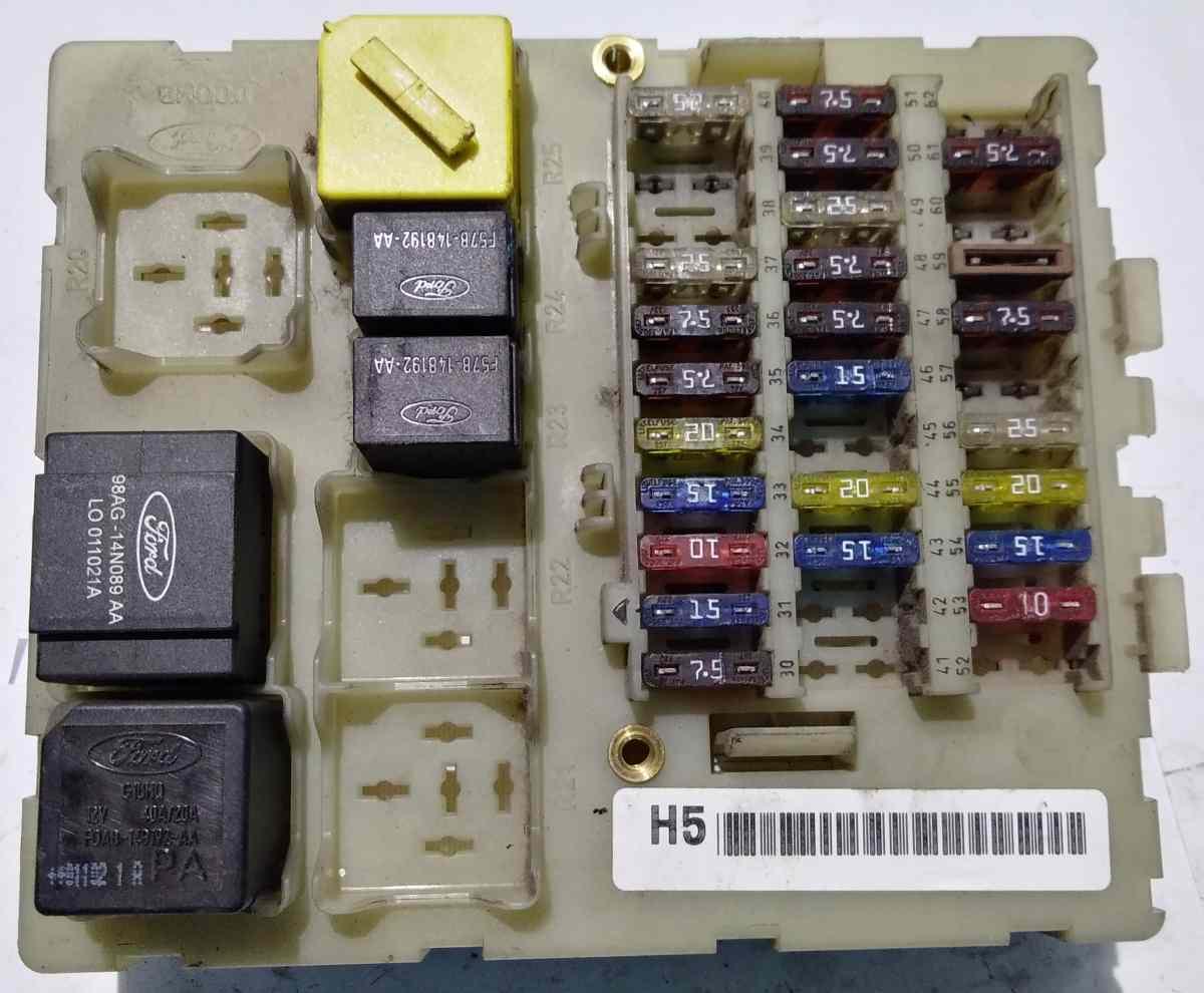 SCATOLA FUSIBILI FORD FOCUS 1 s. 1.8 TDI 98AG14K150AF<br />