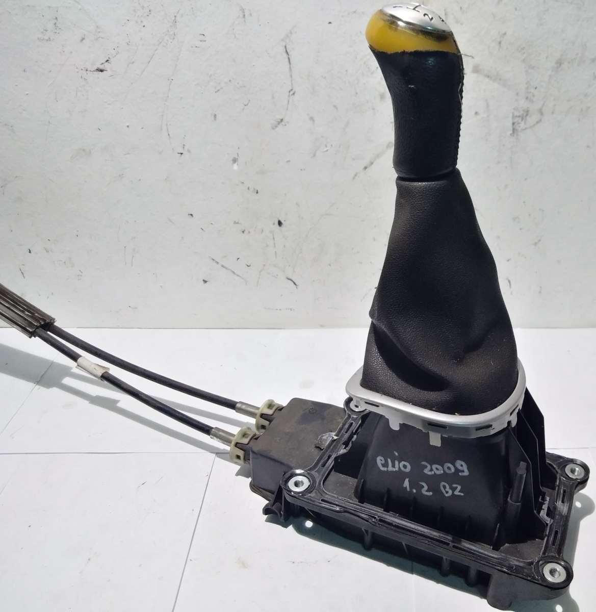 LEVA CAMBIO RENAULT CLIO 2010 1.2 BZ 8200755871<br /><br /><br /><br />