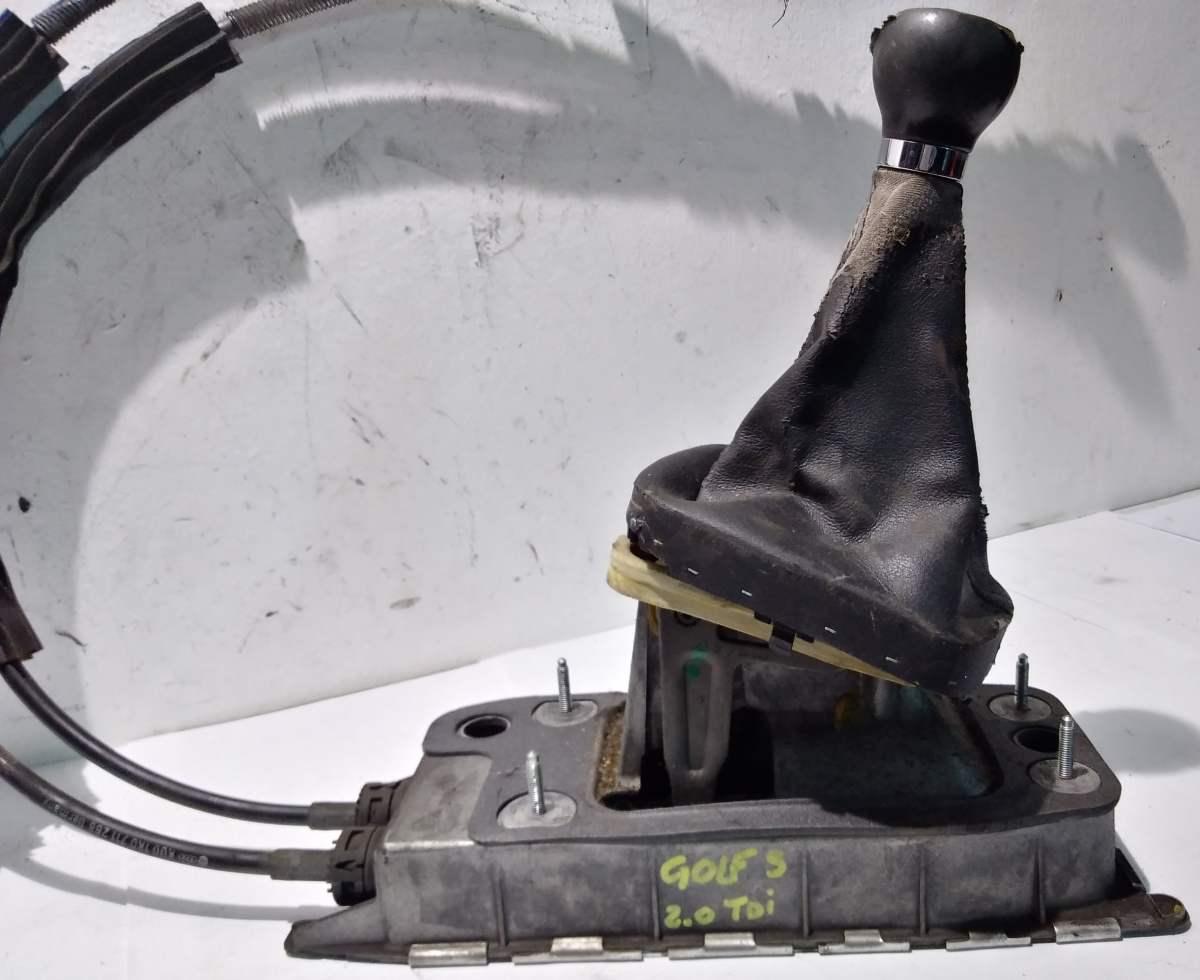 LEVA CAMBIO CON FILI VOLKSWAGEN GOLF 5 2.0 TDI 1K0711061A<br /><br /><br />