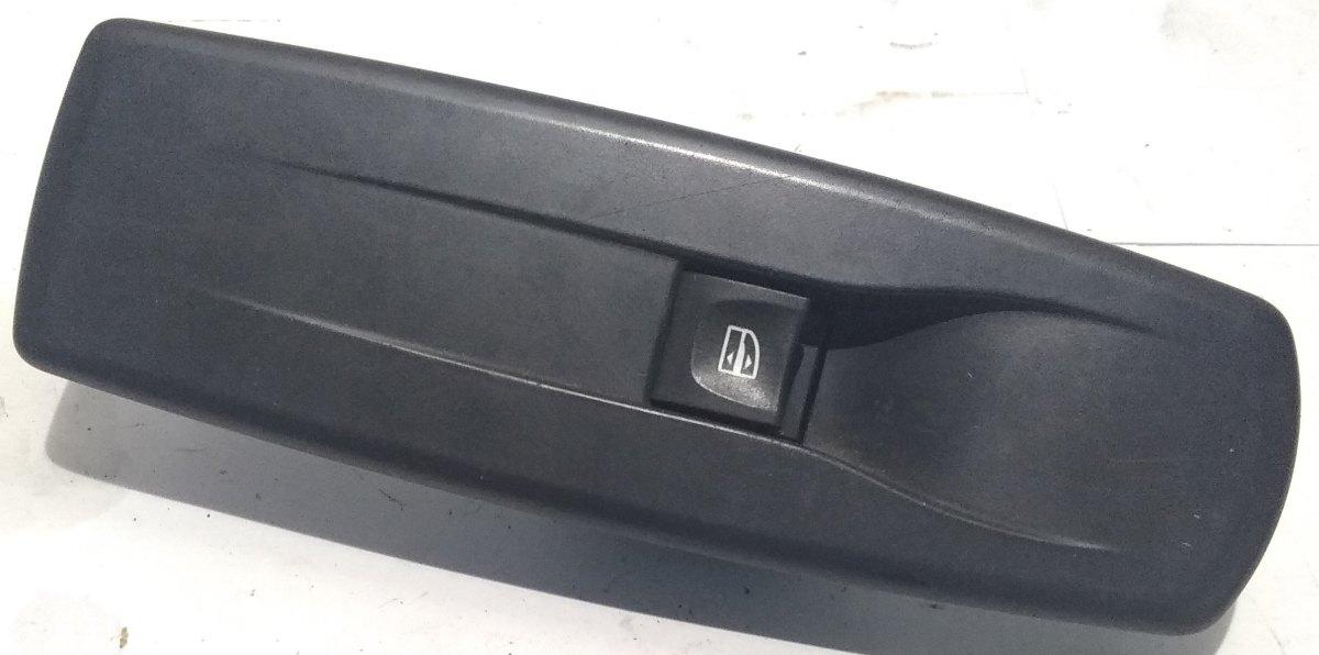 PULSANTE ALZAVETRO ANT DX RENAULT MEGANE 2012 1.5 DCI 809600004R<br />