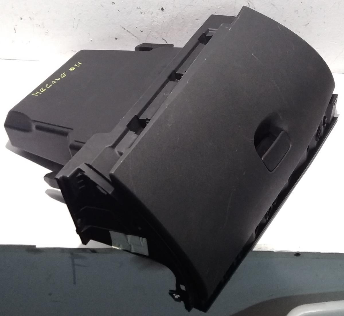 CASSETTO PORTAOGGETTI RENAULT MEGANE 2011 681080008R<br />