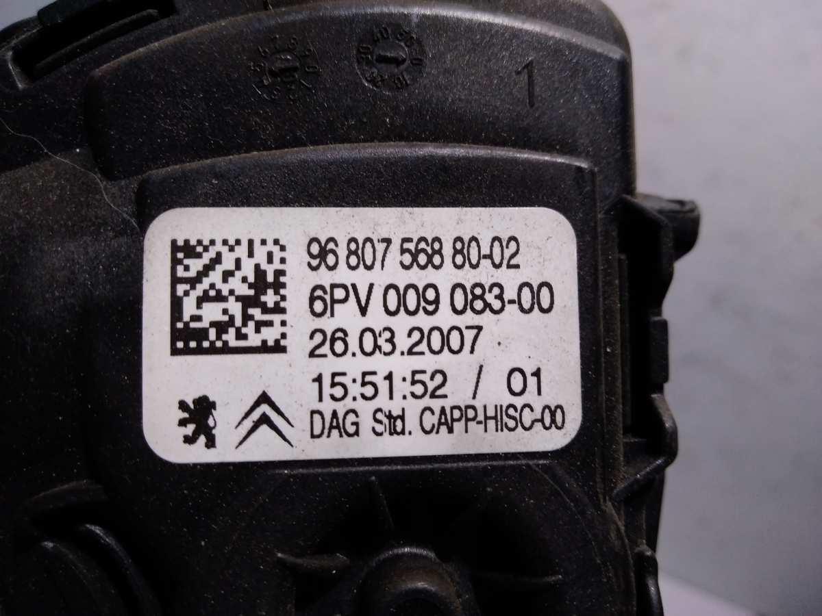 PEDALE ACCELERATORE PEUGEOT 207 1.6 HDI 968075688002<br /><br /><br />