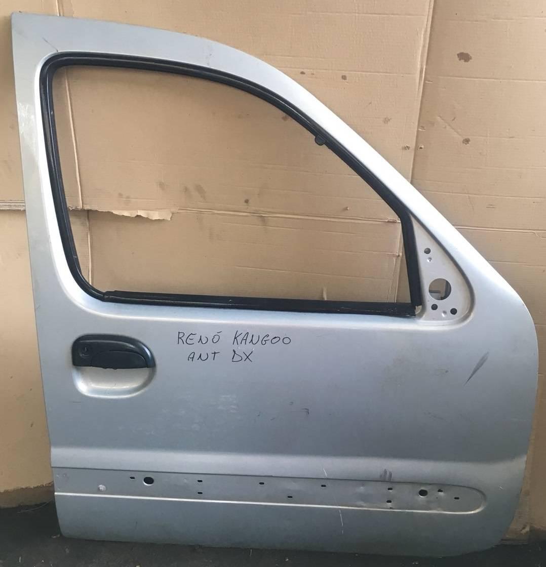 PORTIERA  ANT DX RENAULT KANGOO 2000 7751468942<br /><br /><br />
