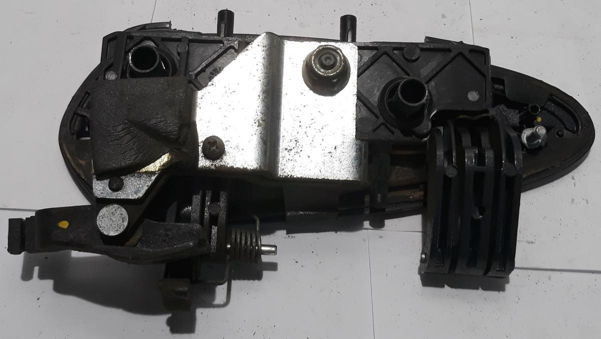 MANIGLIA PORTIERA  ANT DX GRANDE PUNTO 2006 735471435<br /><br /><br />