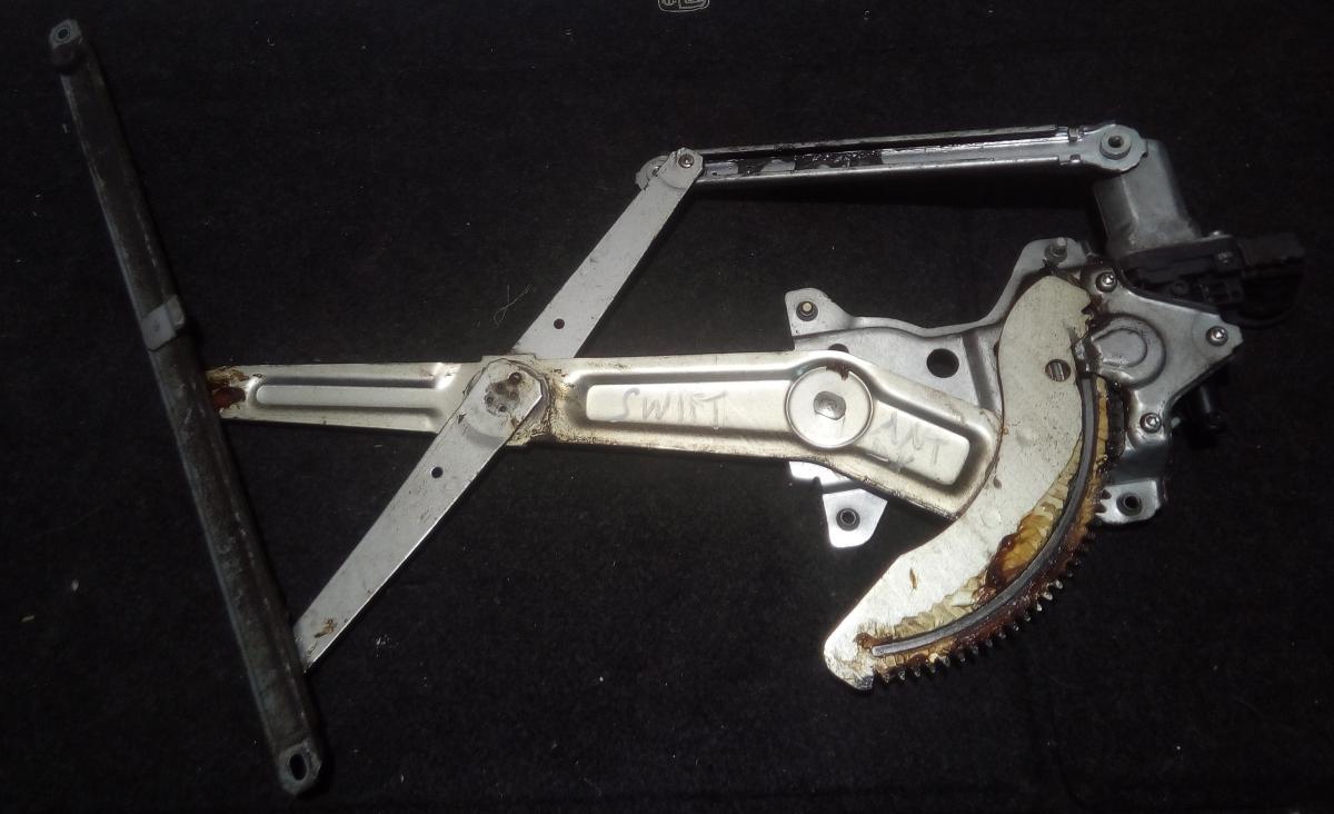 ALZAVETRO ANT DX SUZUKI SWIFT 2007 8341062J0000<br /><br /><br />