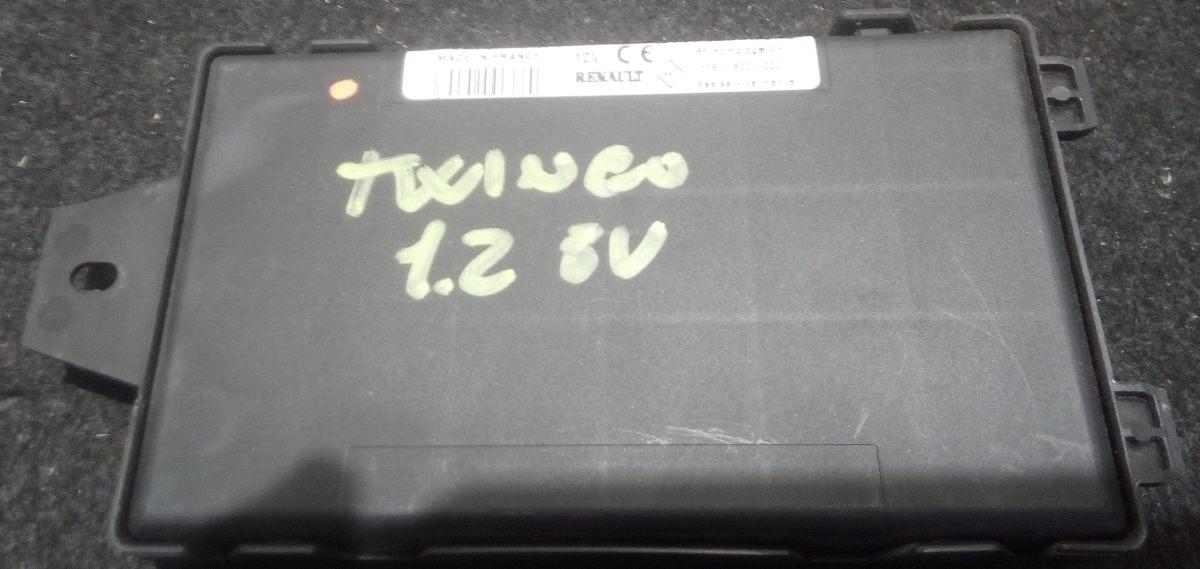 CENTRALINA RENAULT TWINGO 2000 8200249129<br /><br /><br />