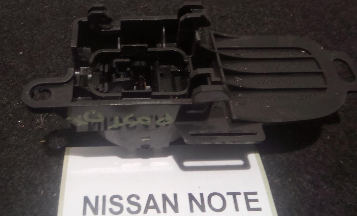MANIGLIA INTERNA POST DX NISSAN NOTE 2006 80670AX603<br /><br /><br />