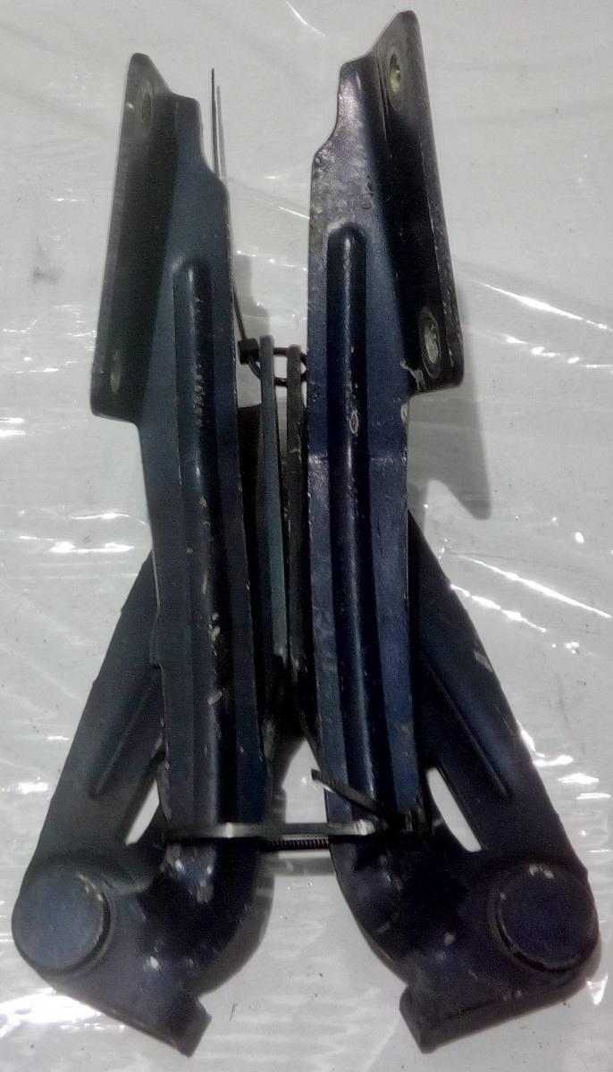 CERNIERE COFANO FORD FOCUS 1 SERIE 1101591<br /><br /><br />