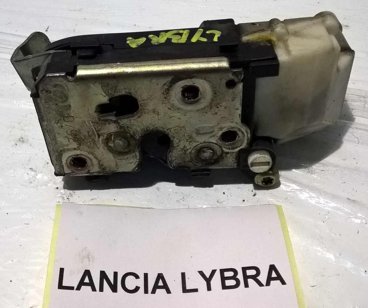 CHIUSURA PORTIERA POST DX LANCIA LYBRA 2000 46762792<br /><br /><br />