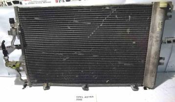 RADIATORE ARIA CONDIZIONATA OPEL ASTRA 2005 93178958<br />