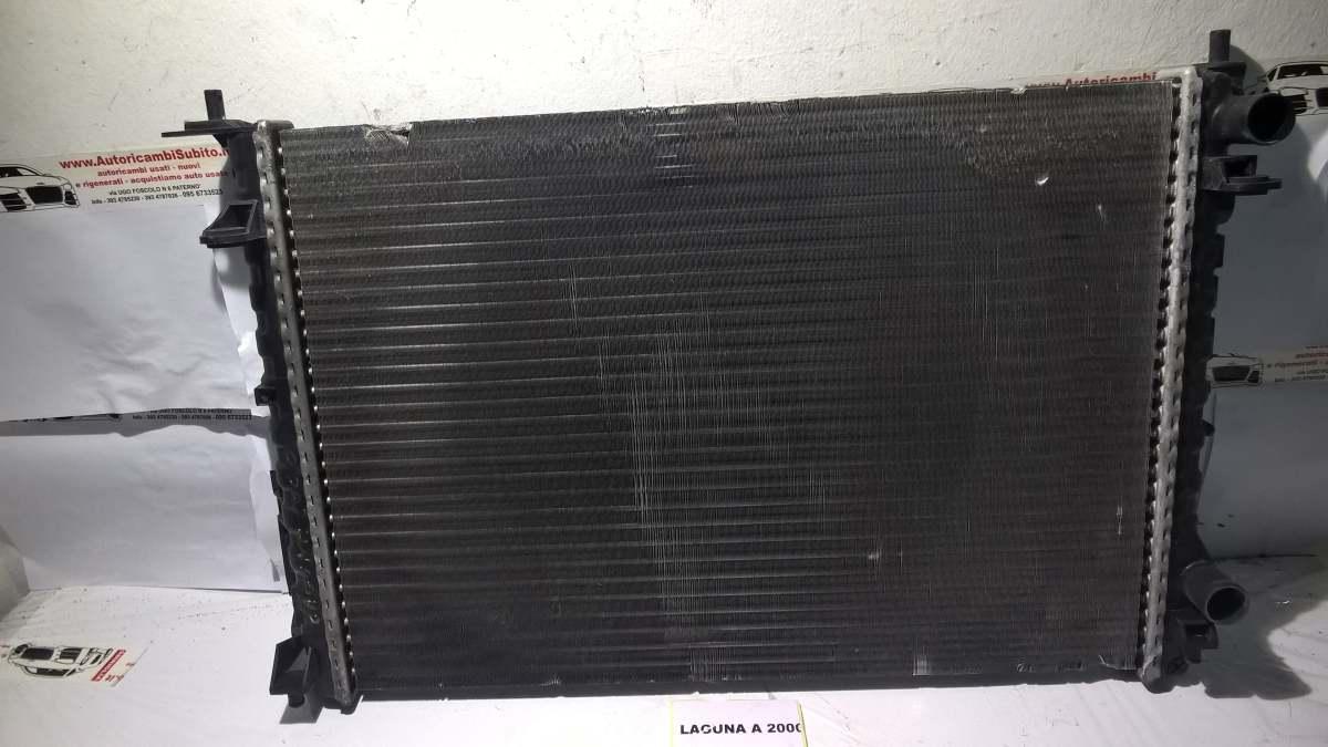 RADIATORE ACQUA RENAULT LAGUNA 2003 8200008764<br />