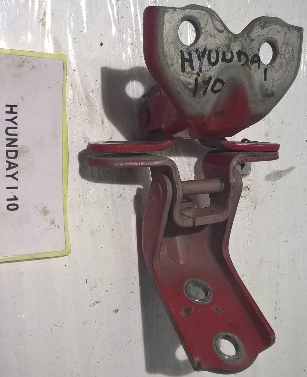 CERNIERA PORTIERA ANT SX HYUNDAI I10 2010 793150X000<br /><br /><br /><br /><br />