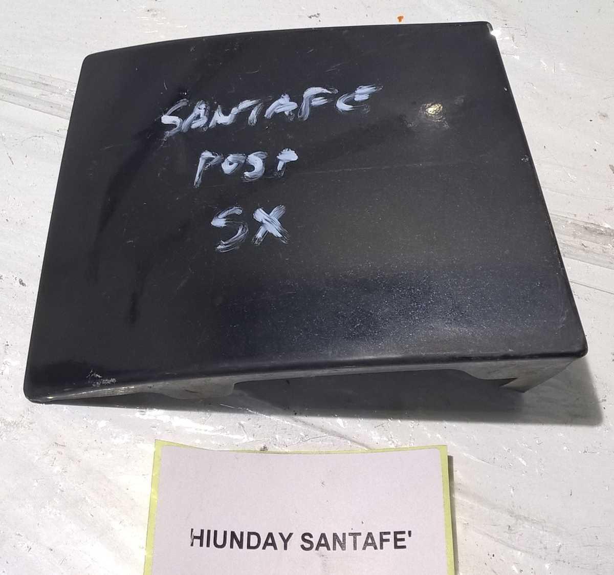 715302b200 modenatura fanale poster hyundai santafe 2006