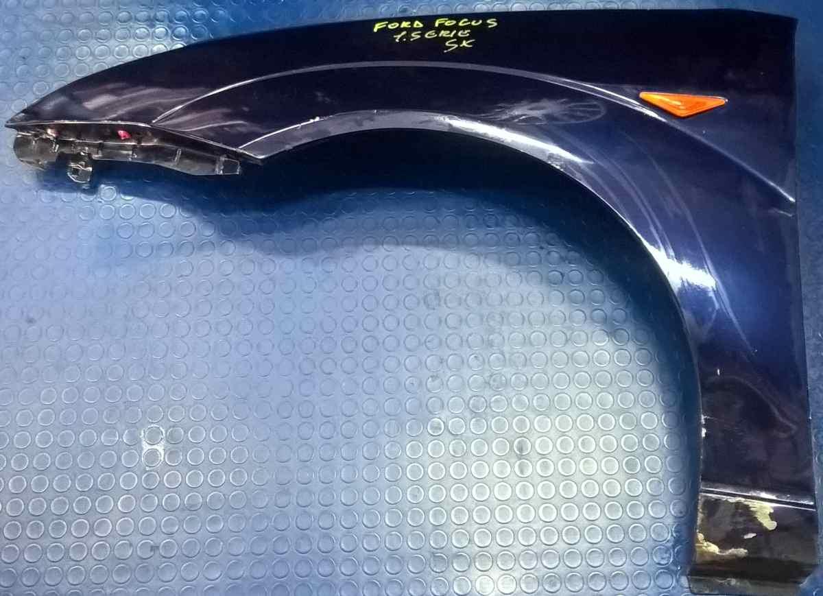 PARAFANGO SX FORD FOCUS 1 SERIE 1147633<br />