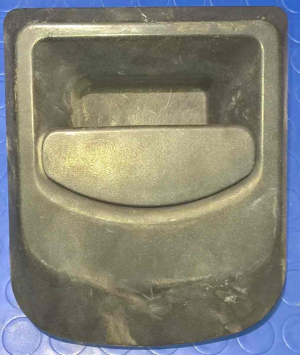 MANIGLIA ANT DX IVECO DAILY 2003 99489590<br />