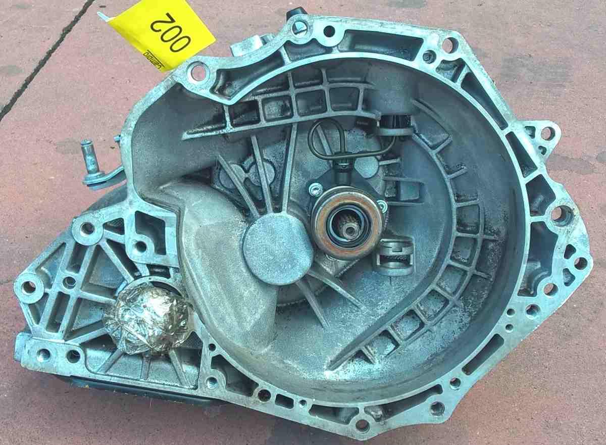 CAMBIO MECCANICO OPEL ASTRA 1.4 B 2005  55566112<br />
