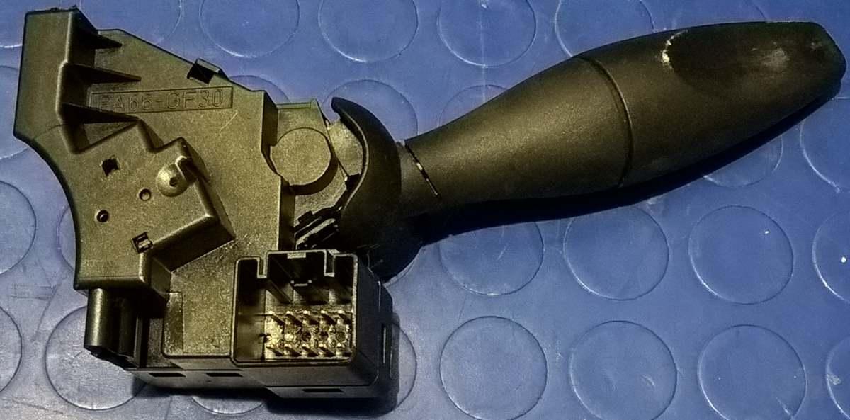 BLOCCO COMANDI LUCI FORD FIESTA 1.4 HDI 2006 1142542<br />