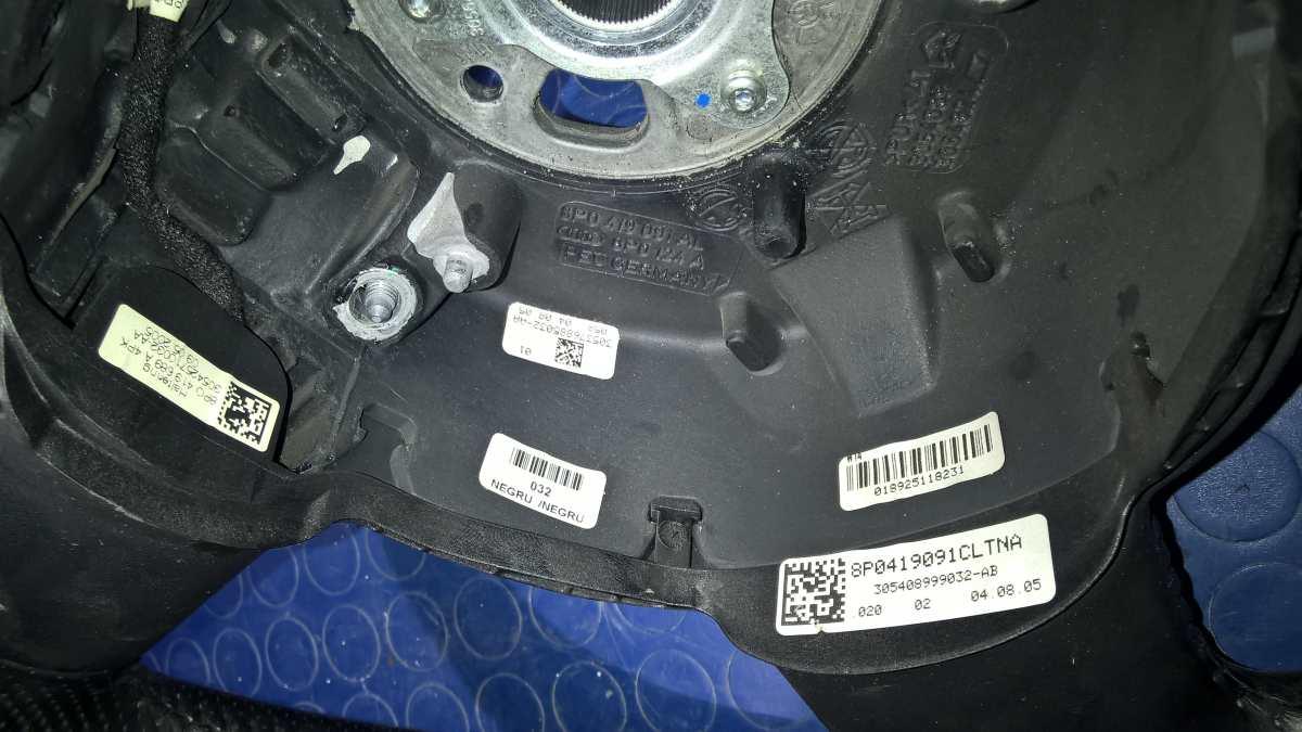 VOLANTE AUDI A3 2.0 TDI 140CV 2006 8P0419091<br />