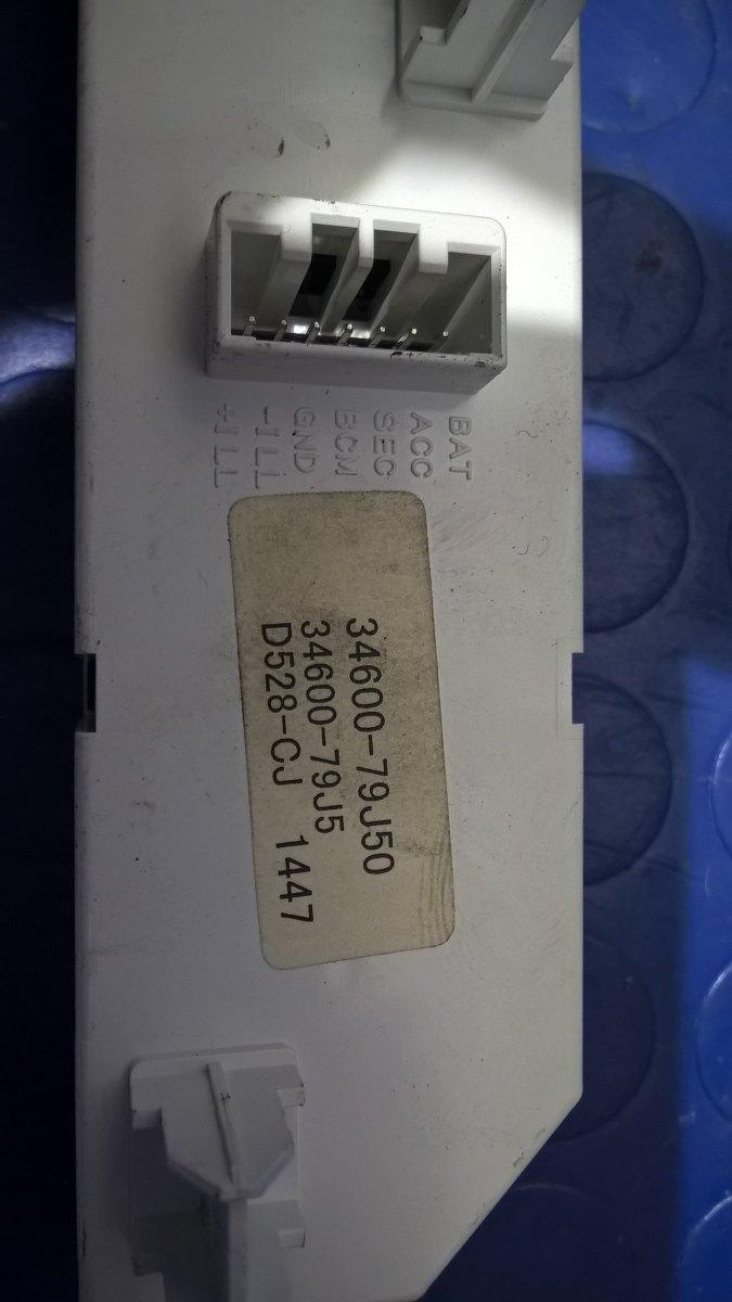 OROLOGIO INTERNO FIAT SEDICI 1.9 MJT 3460079J50<br />