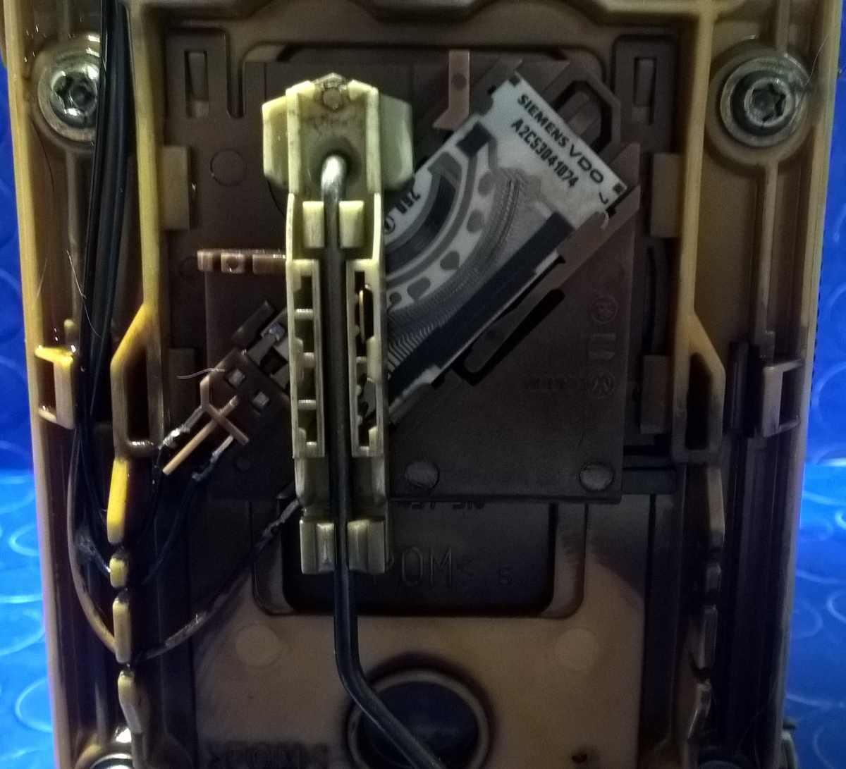 POMPA CARBURANTE AUDI A3 2.0 TDI 140CV 1K0919050D<br />