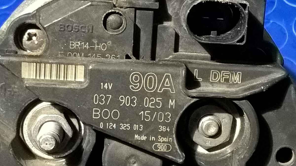 ALTERNATORE SEAT IBIZA 1.4 BZ 2004 037903025M<br />