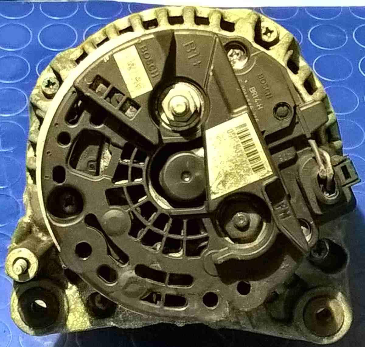 ALTERNATORE AUDI A3 2.0 TDI 140CV 2006 06F903023F<br /><br />