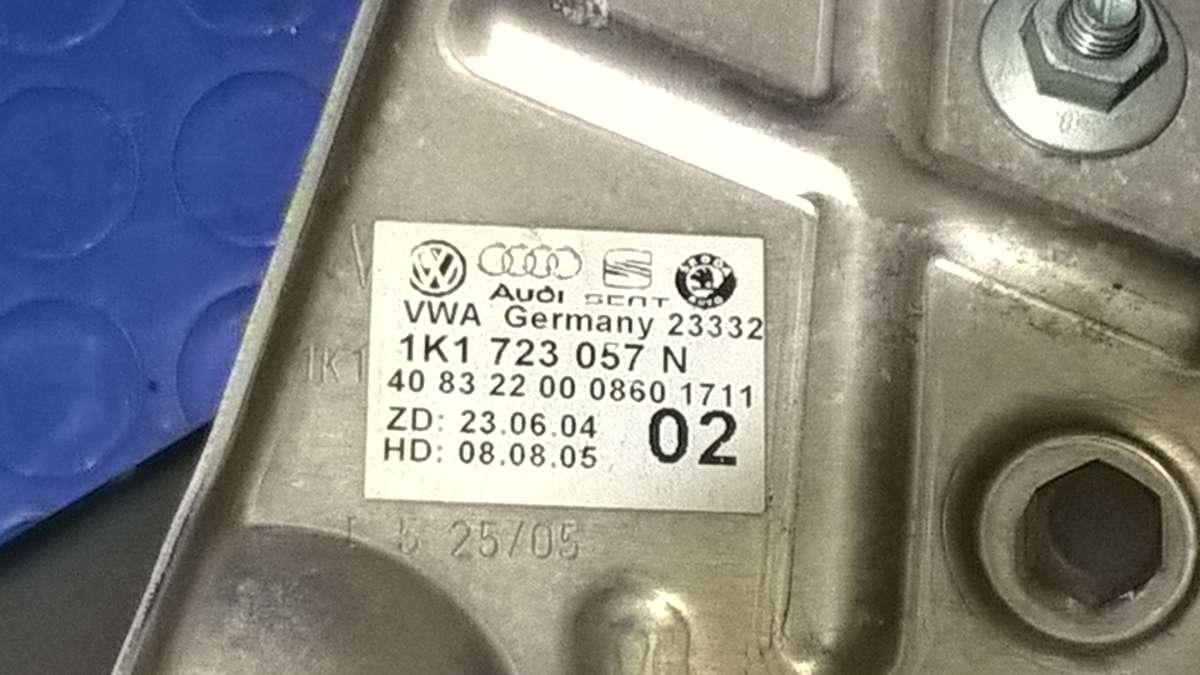 PEDALE FRENO FRIZIONE AUDI A3 2.0 TDI 140CV  1K1723057N<br /><br /><br />