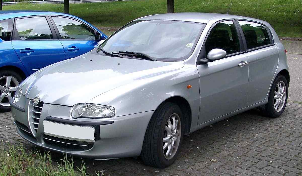 SEMIASSE DX ALFA ROMEO 147 1.6 BZ 46307650 <br />