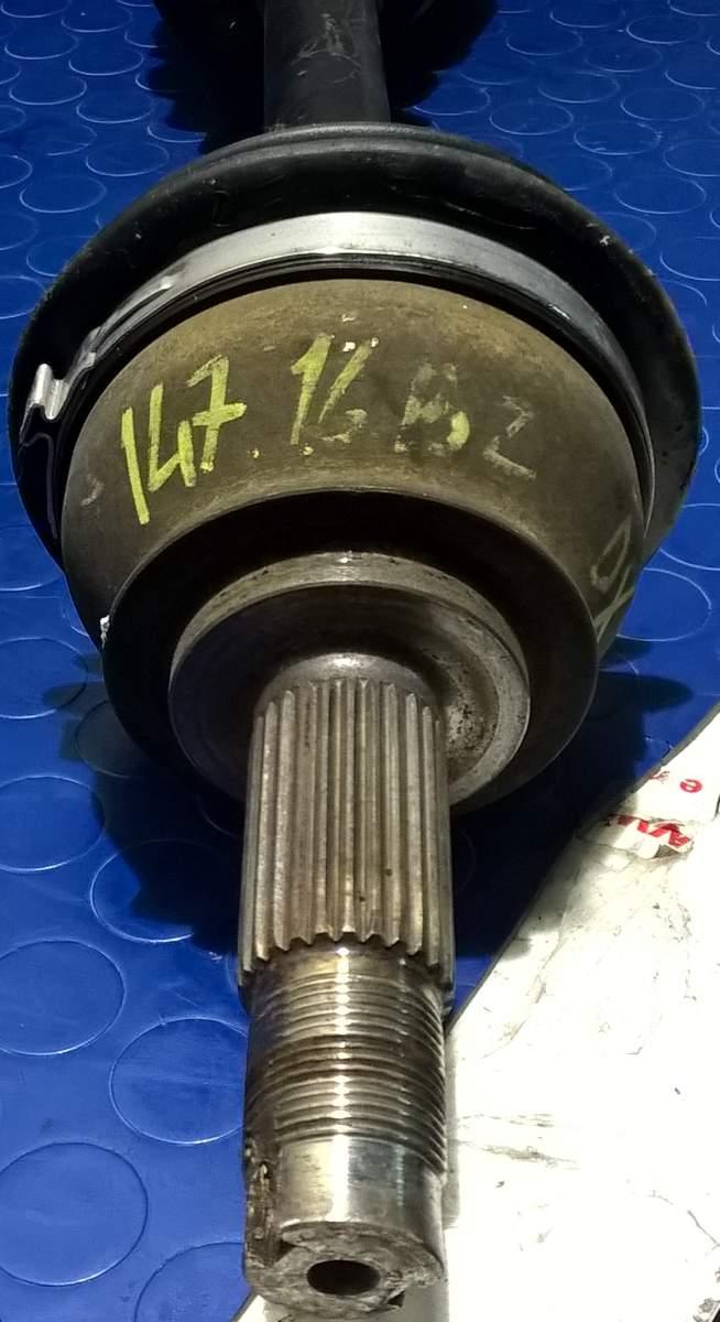 SEMIASSE DX ALFA ROMEO 147 1.6 BZ 46307650 <br />