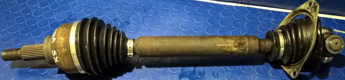 SEMIASSE SX RENAULT LAGUNA 2.0 CDI  8200538941 <br />