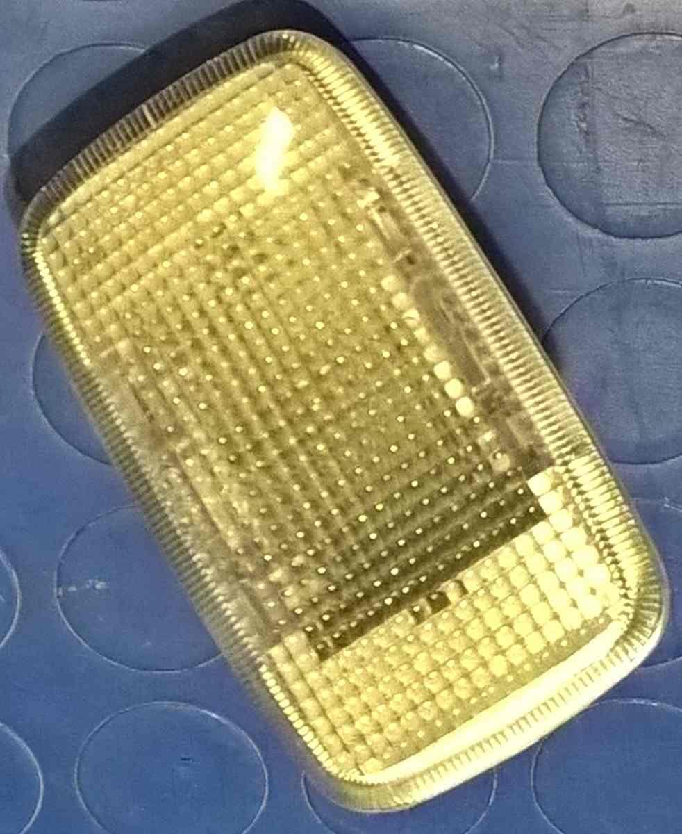 LUCE DI CORTESIA  ANT DX RENAULT KOLEOS 2.0 DCI 2010 26420JY00A<br />