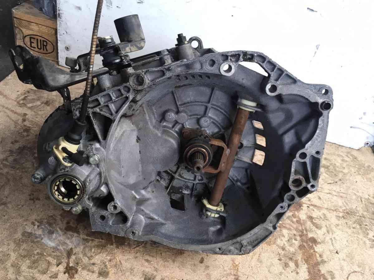 SCATOLA CAMBIO FIAT SCUDO 1.9  JTD 2001 9790463808<br /><br /><br />