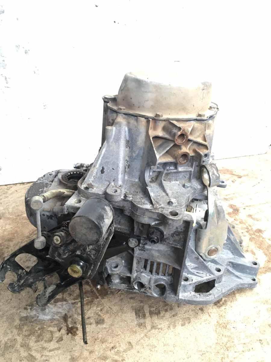 SCATOLA CAMBIO FIAT SCUDO 1.9  JTD 2001 9790463808<br /><br /><br />