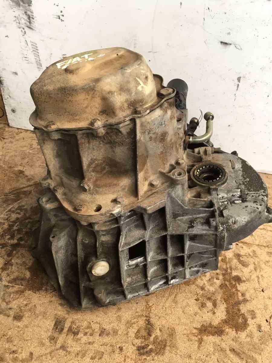 SCATOLA CAMBIO FIAT SCUDO 1.9  JTD 2001 9790463808<br /><br /><br />