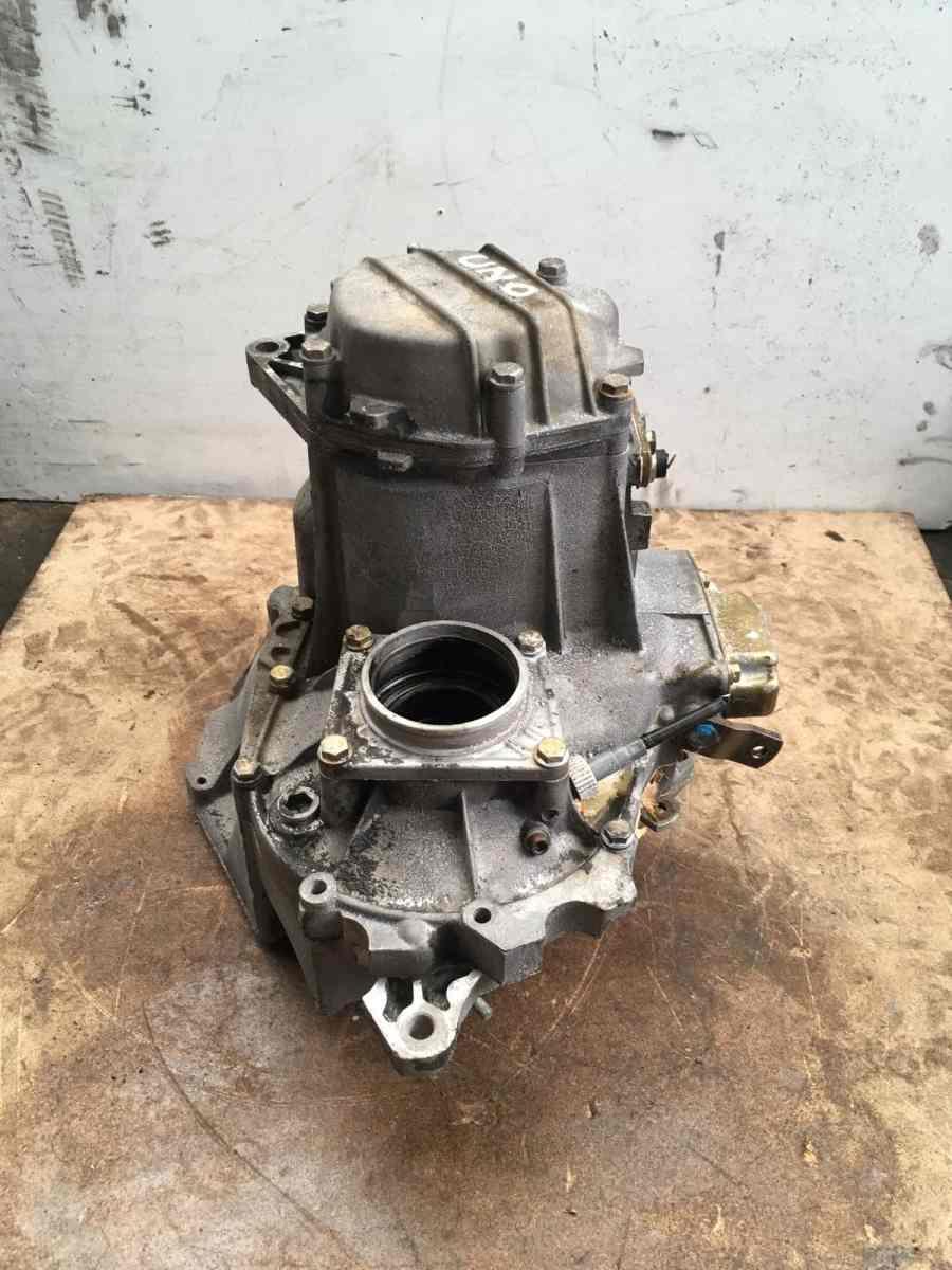 SCATOLA CAMBIO FIAT UNO 1.0 BZ 46451043<br /><br />