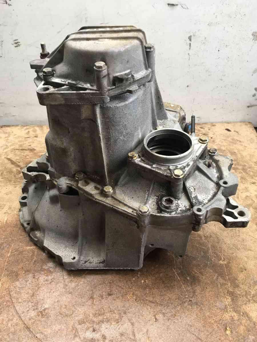SCATOLA CAMBIO FIAT UNO 1.0 BZ 46451043<br /><br />
