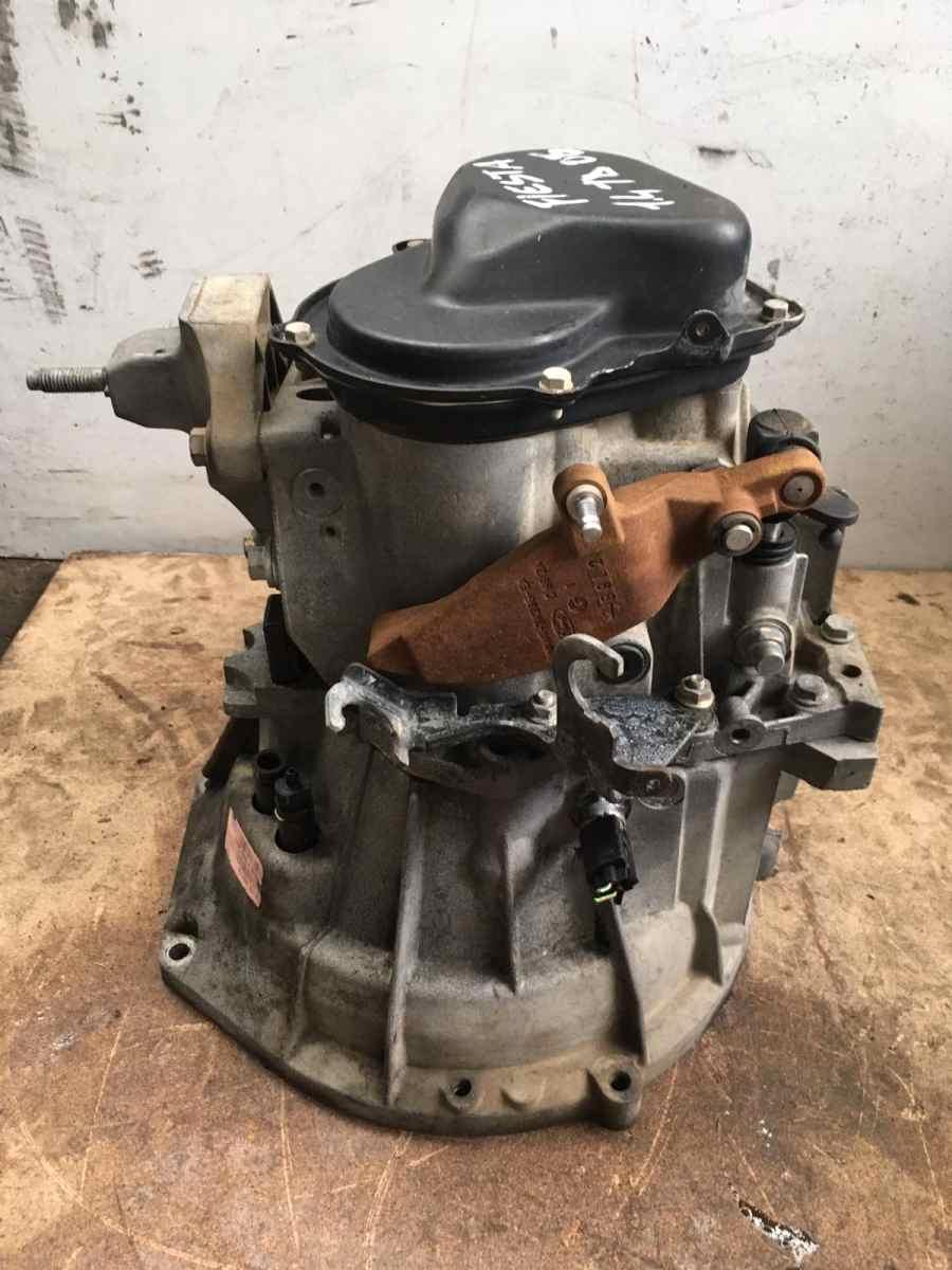 SCATOLA CAMBIO FORD FIESTA 1.4 TDI 2005 1561677<br /><br /><br />