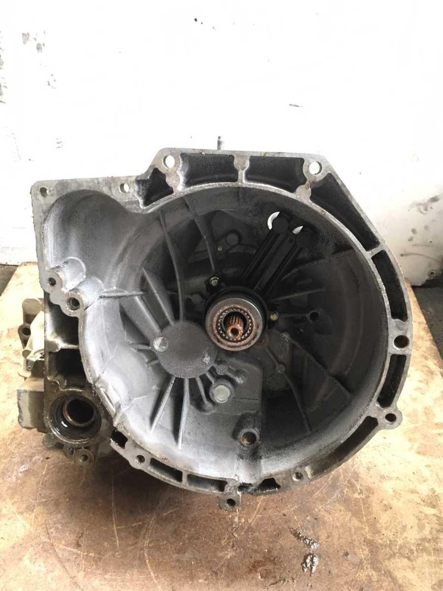 SCATOLA CAMBIO  RENAULT MEGANE 1.9 CDI 0008200128<br /><br /><br />