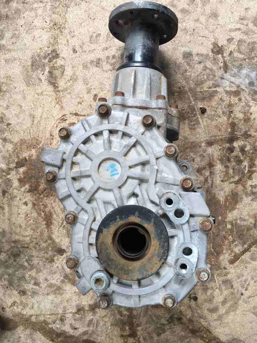 DIFFERENZIALE CENTRALE HYUNDAI SANTA FE 2.2. 2006 4730039300<br /><br /><br />