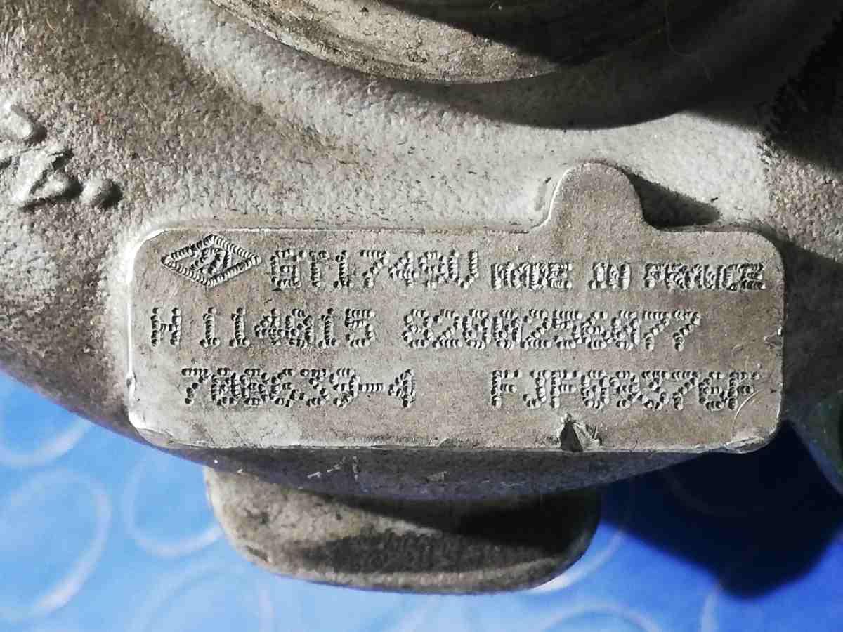 TURBINA RENAULT MEGANE 1.9 DCI 8200256077<br /><br /><br />