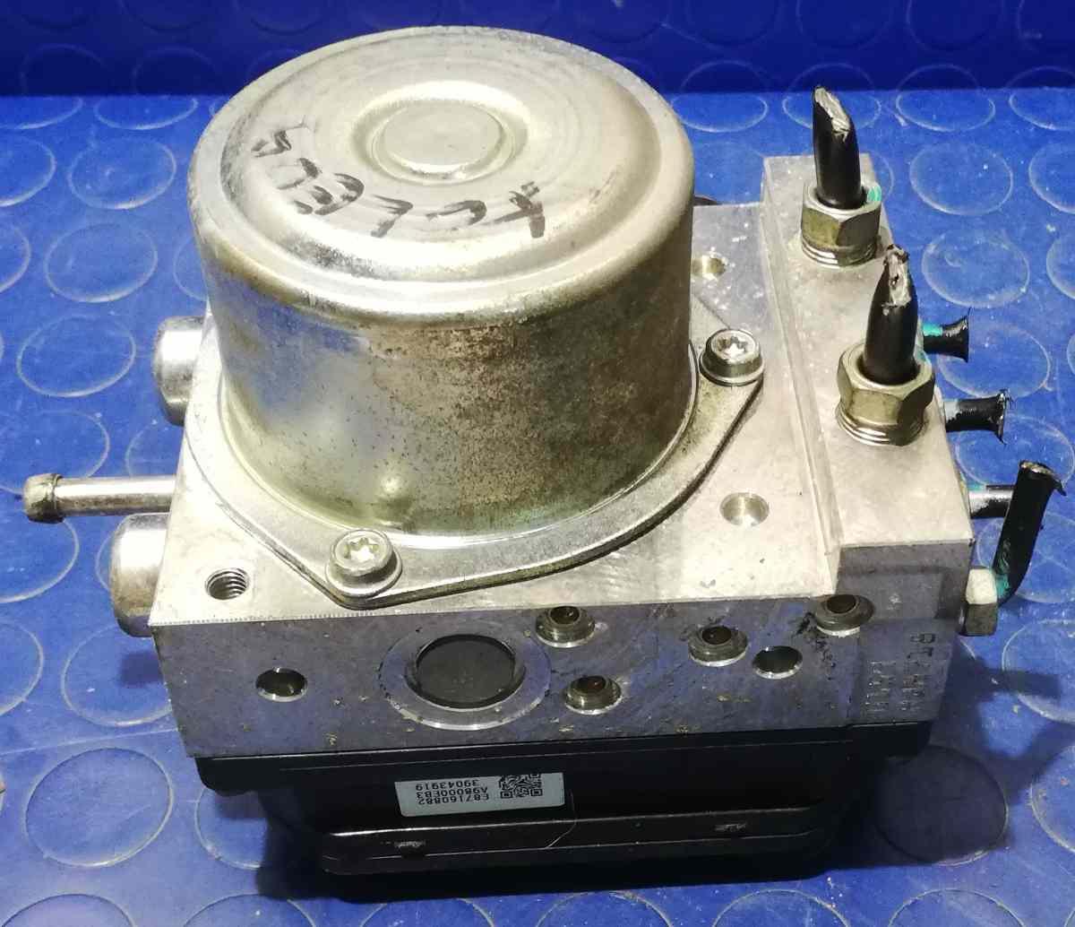 CENTRALINA ABS RENAULT KOLEOS 2.0 DCI 47660JY77E<br /><br /><br />