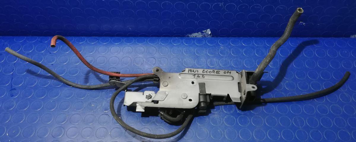 POMPA IMPIANTO TERGICRISTALLO MINI ONE R56 1.6 TDI 2011 67128377987<br /><br /><br />