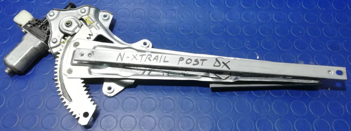 ALZACRISTALLO ELETTRICO POST DX  X'TRAIL 2015 827204CA0A<br />