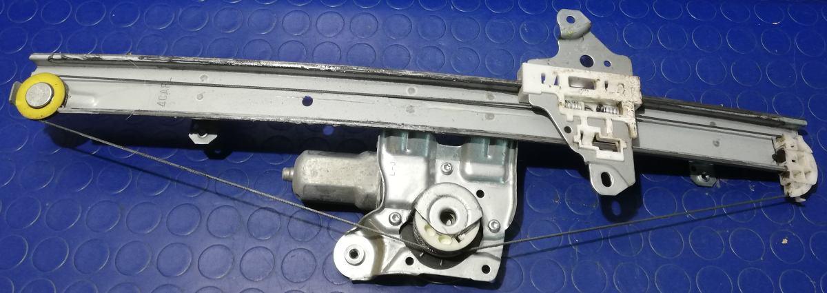 ALZACRISTALLO ELETTRICO ANT SX  X'TRAIL 2015 807214CA0A<br />