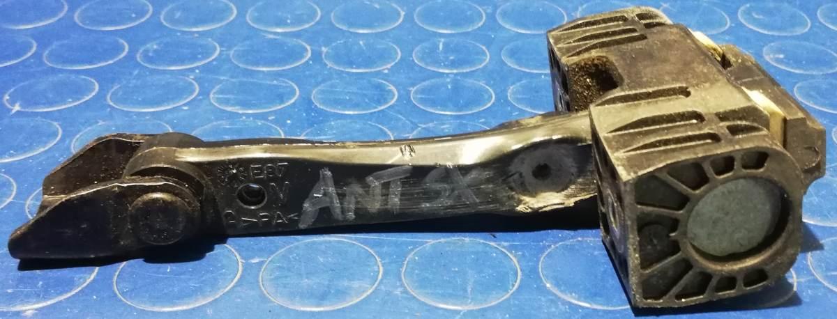 TIRANTE PORTIERA ANT SX BMW SERIE 1 120D 2007 51217176809<br /><br /><br />